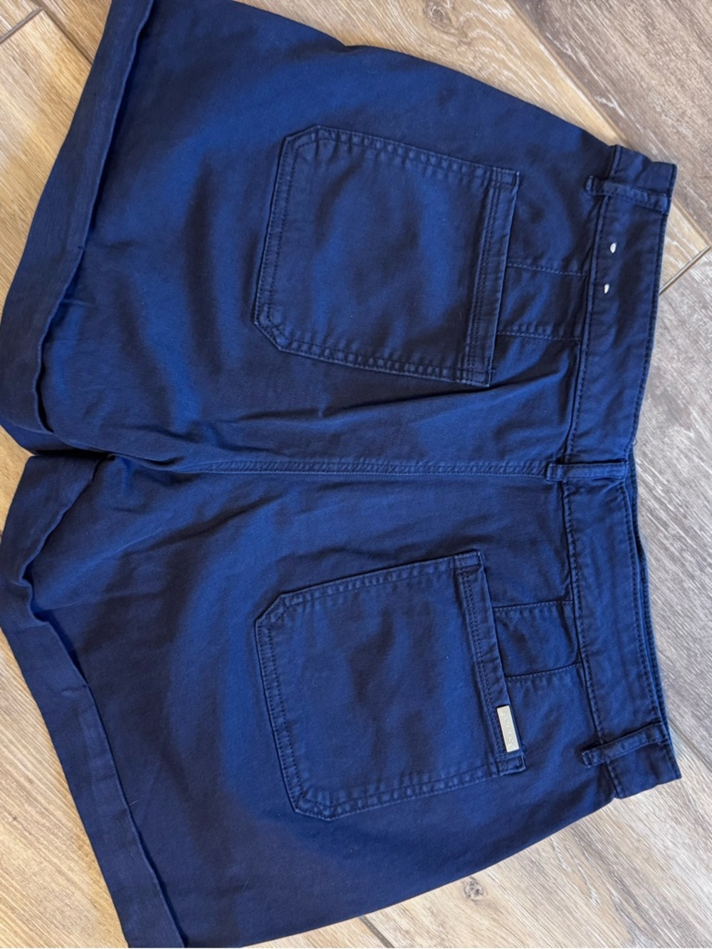 White House Black Market Navy Utility Zip-Pocket Shorts - Picture 2 of 3
